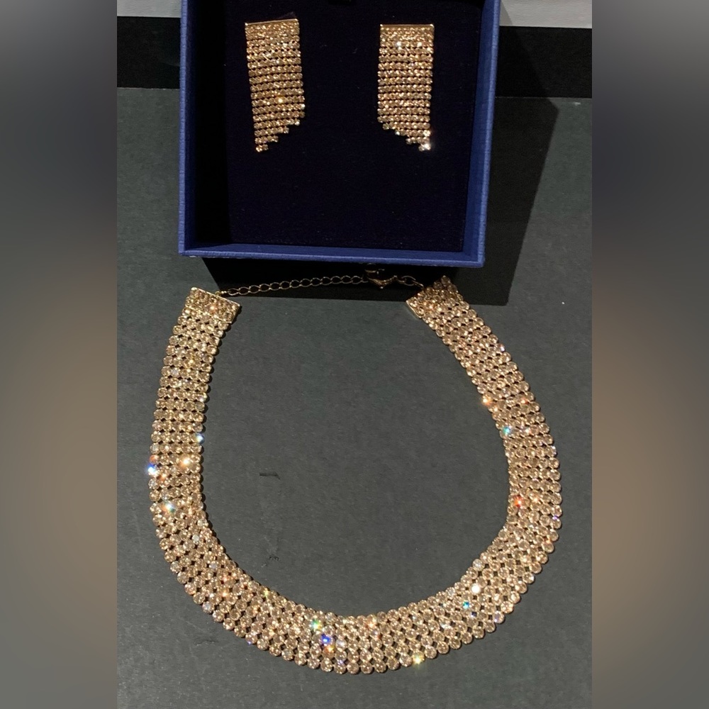 Sold! Swarovski gold choker earrings set